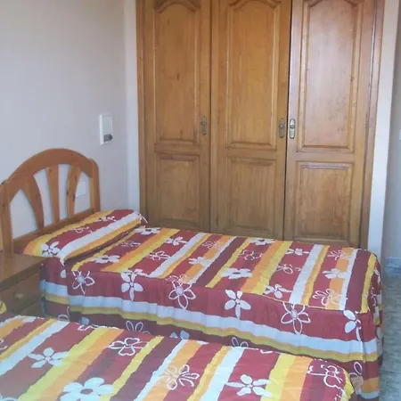 Вилла La Caleta Sleeps 10 Wifi Фамара